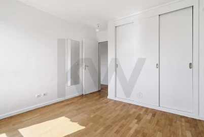 Apartamento T3 para Arrendamento em Aldoar, Foz do Douro e Nevogilde