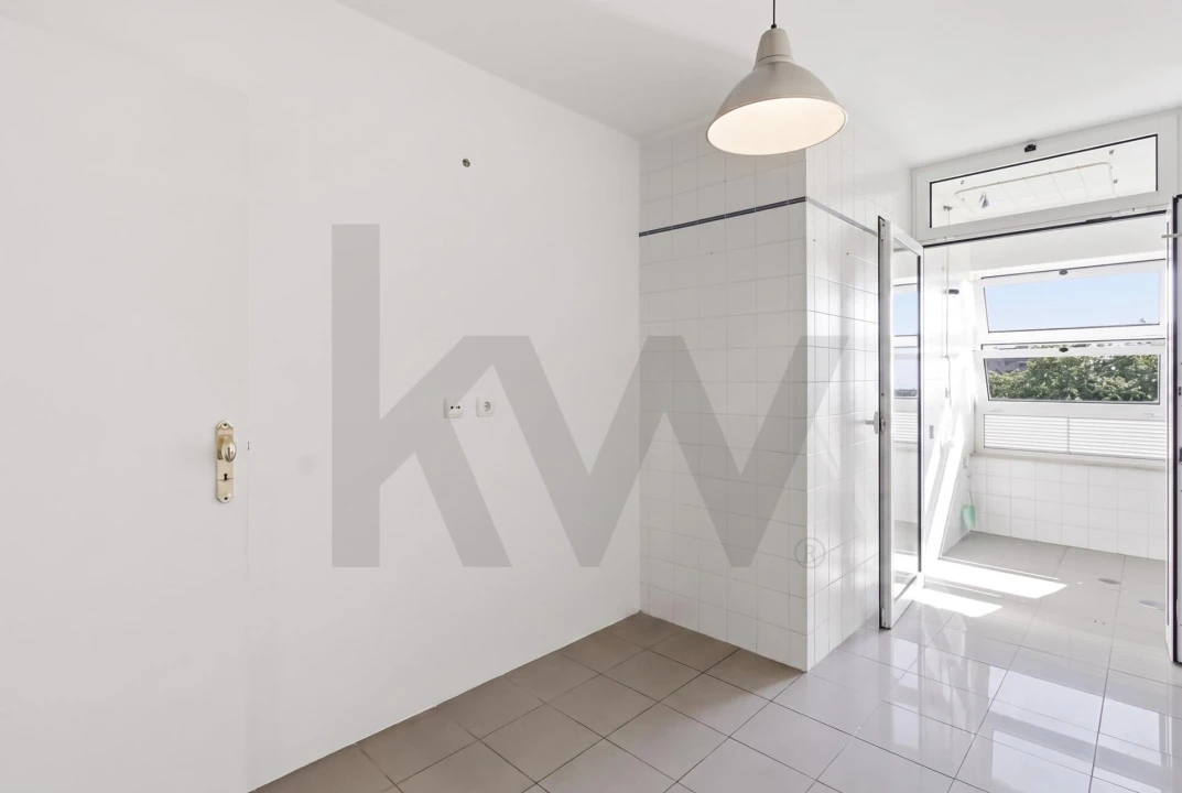 Apartamento T3 para Arrendamento em Aldoar, Foz do Douro e Nevogilde Foto 22