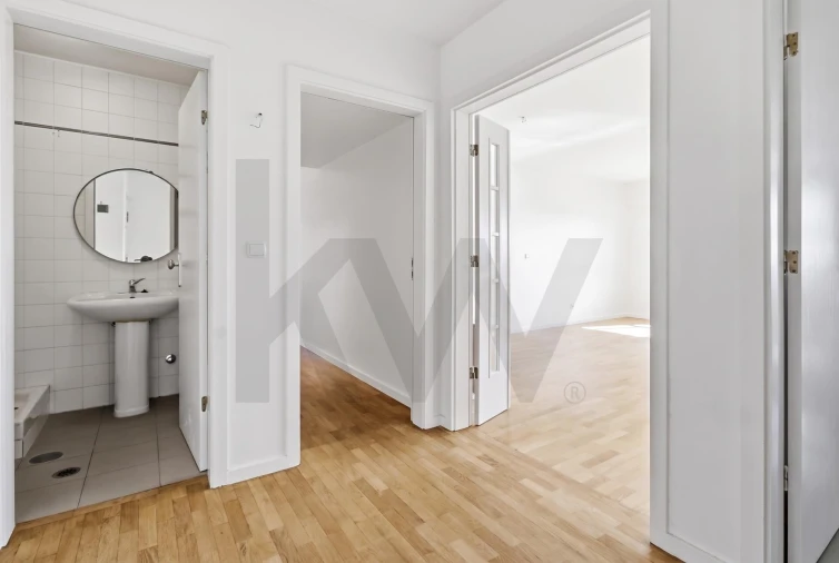 Apartamento T3 para Arrendamento em Aldoar, Foz do Douro e Nevogilde Foto 10