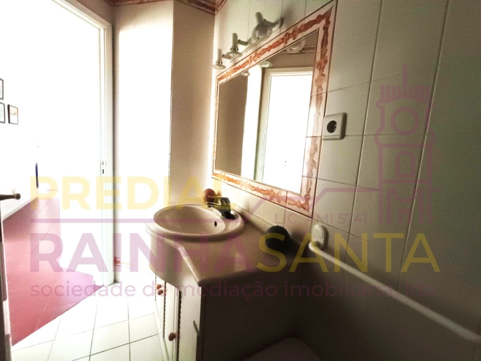 Apartamento T2 para Venda em Buarcos Foto 12