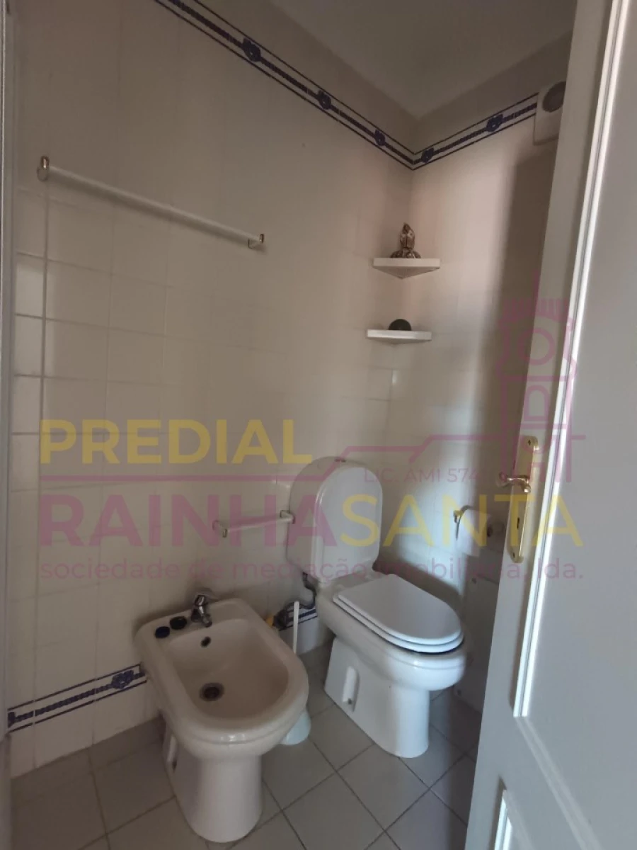 Apartamento T2 para Venda em Buarcos Foto 20
