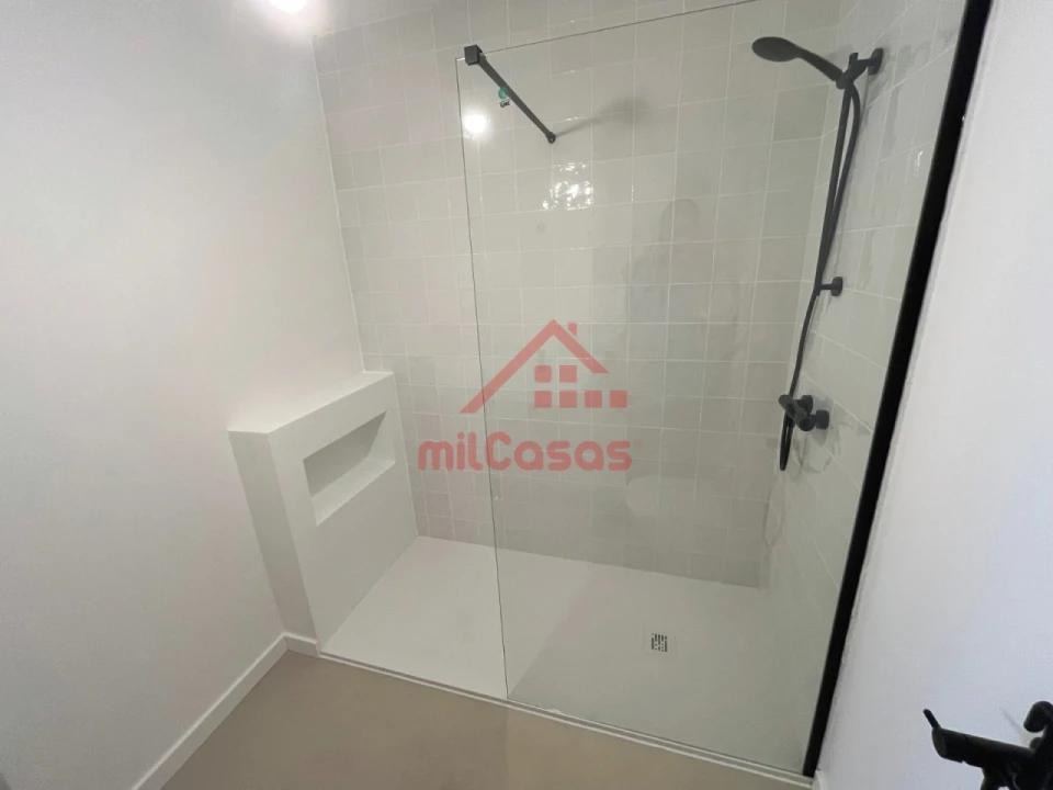 Apartamento T1 para Venda em Ericeira Foto 29