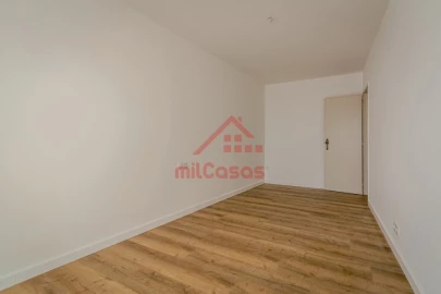 Apartamento T1 para Venda em Ericeira