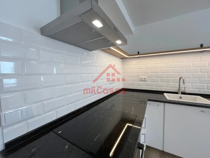 Apartamento T1 para Venda em Ericeira Foto 8