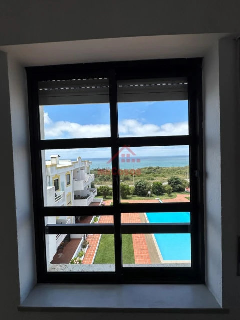 Apartamento T2 para Arrendamento em Carvoeira