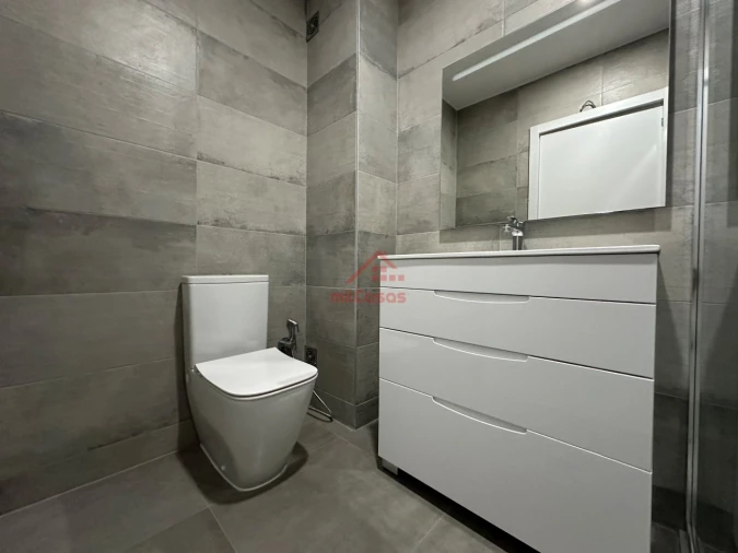 Apartamento T2 para Arrendamento em Carvoeira Foto 16