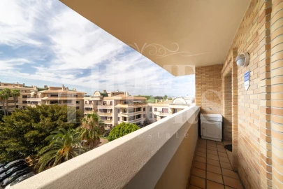 Apartamento T5 para Venda em Sacavém e Prior Velho