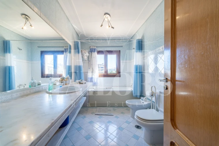 Apartamento T5 para Venda em Sacavém e Prior Velho Foto 20