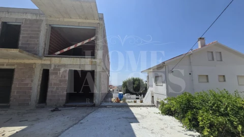 Moradia T4 para Venda em Mafra