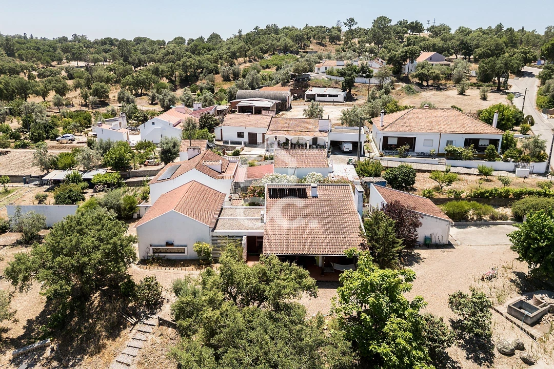Quinta T4 para Venda em Mora Foto 66