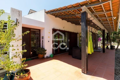Quinta T4 para Venda em Mora