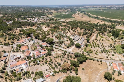 Quinta T4 para Venda em Mora