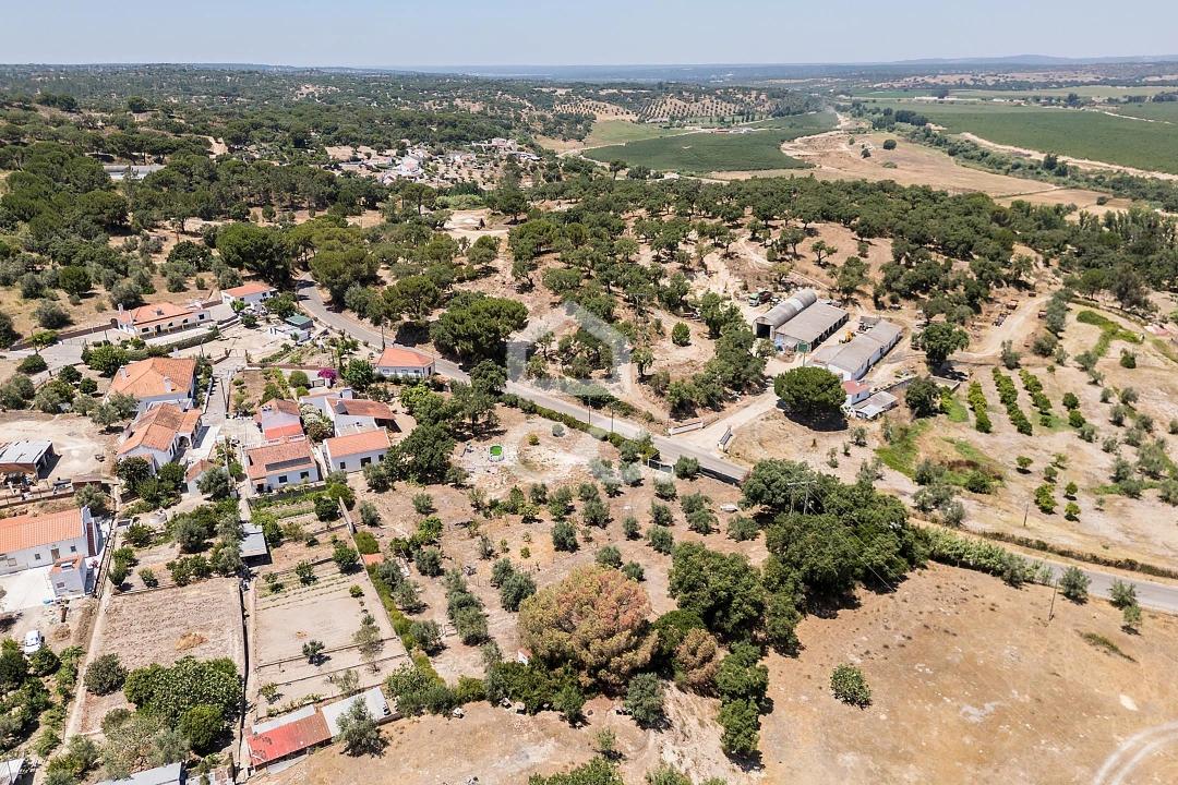 Quinta T4 para Venda em Mora Foto 69