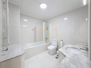 Apartamento T2 para Arrendamento em Paranhos