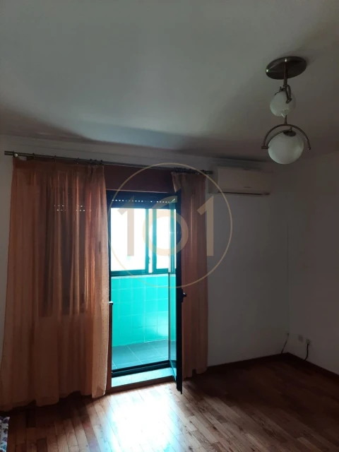 Apartamento T2 para Arrendamento em Paranhos