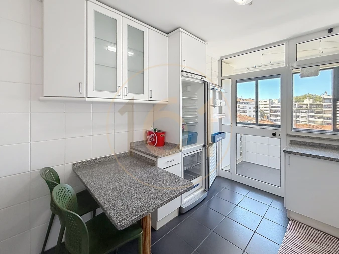 Apartamento T2 para Arrendamento em Paranhos Foto 11