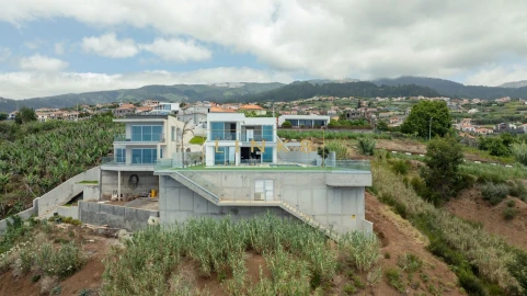 Moradia T3 para Venda em Canhas