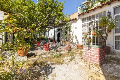 Prédio para Venda em Almada, Cova da Piedade, Pragal e Cacilhas