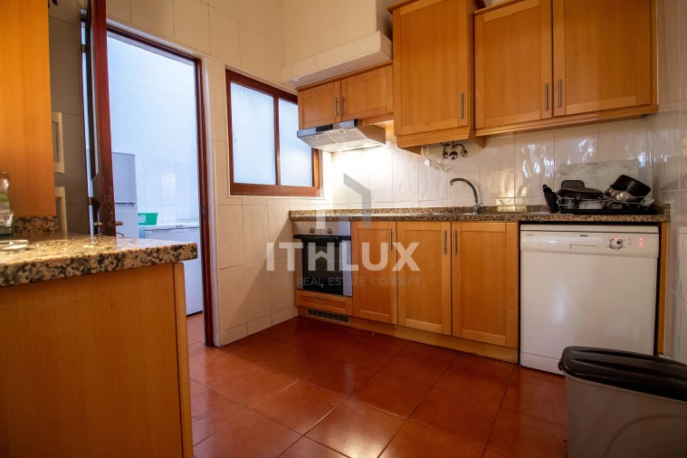 Apartamento T6 para Venda em Covilhã e Canhoso Foto 2
