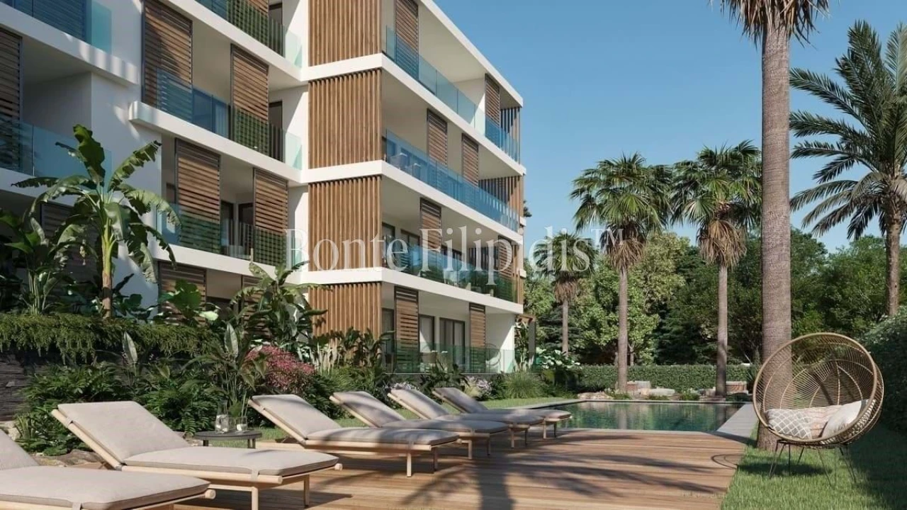 Apartamento T2 para Venda em Carcavelos e Parede Foto 17