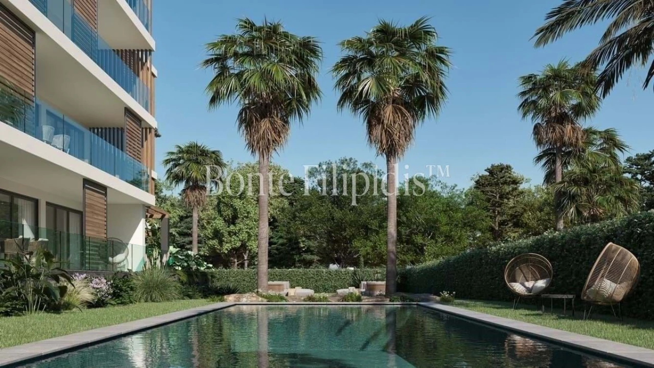 Apartamento T2 para Venda em Carcavelos e Parede Foto 23