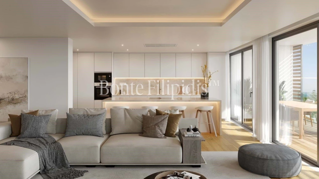 Apartamento T4 para Venda em Carcavelos e Parede Foto 11