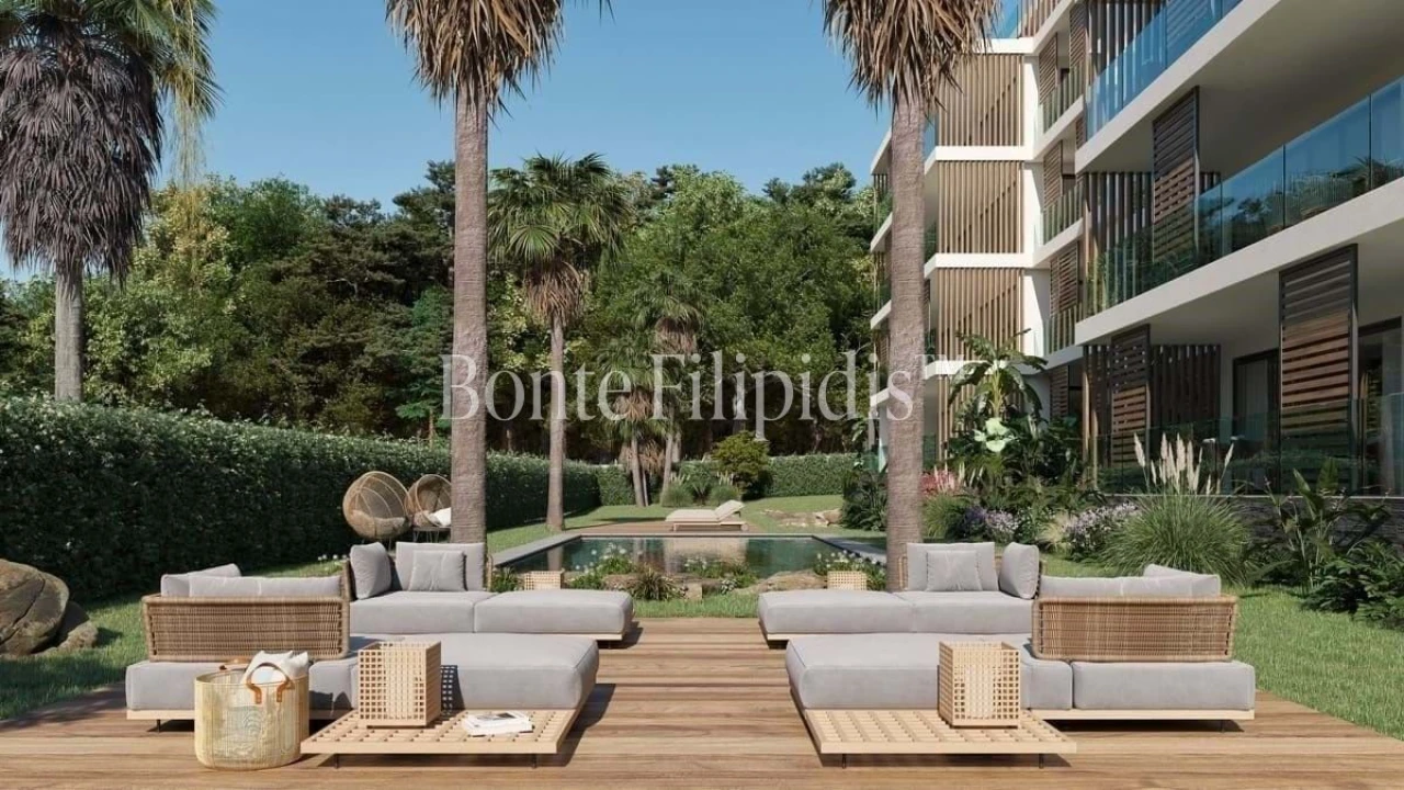 Apartamento T4 para Venda em Carcavelos e Parede Foto 24