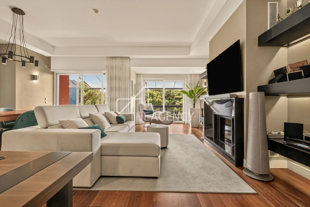 Apartamento T3 para Venda em Cascais e Estoril Foto 1