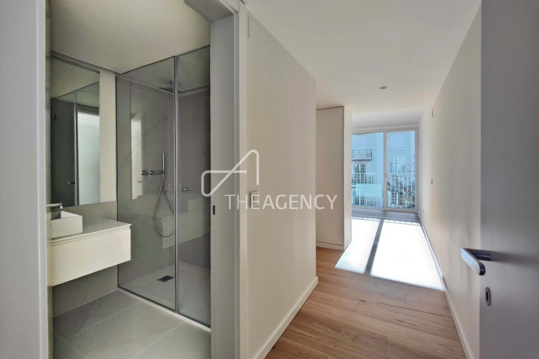 Apartamento T3 para Arrendamento em Avenidas Novas Foto 21