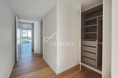 Apartamento T3 para Arrendamento em Avenidas Novas