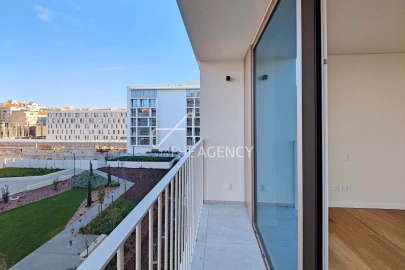 Apartamento T3 para Arrendamento em Avenidas Novas