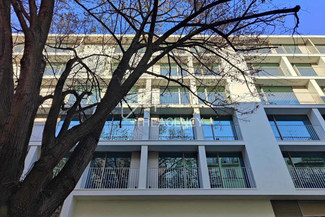 Apartamento T3 para Arrendamento em Avenidas Novas Foto 3