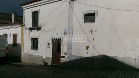Moradia T3 para Venda em Alvito