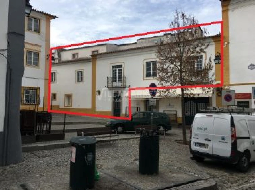 Moradia T10 para Venda em Évora (São Mamede, Sé, São Pedro e Santo Antão) Foto 2