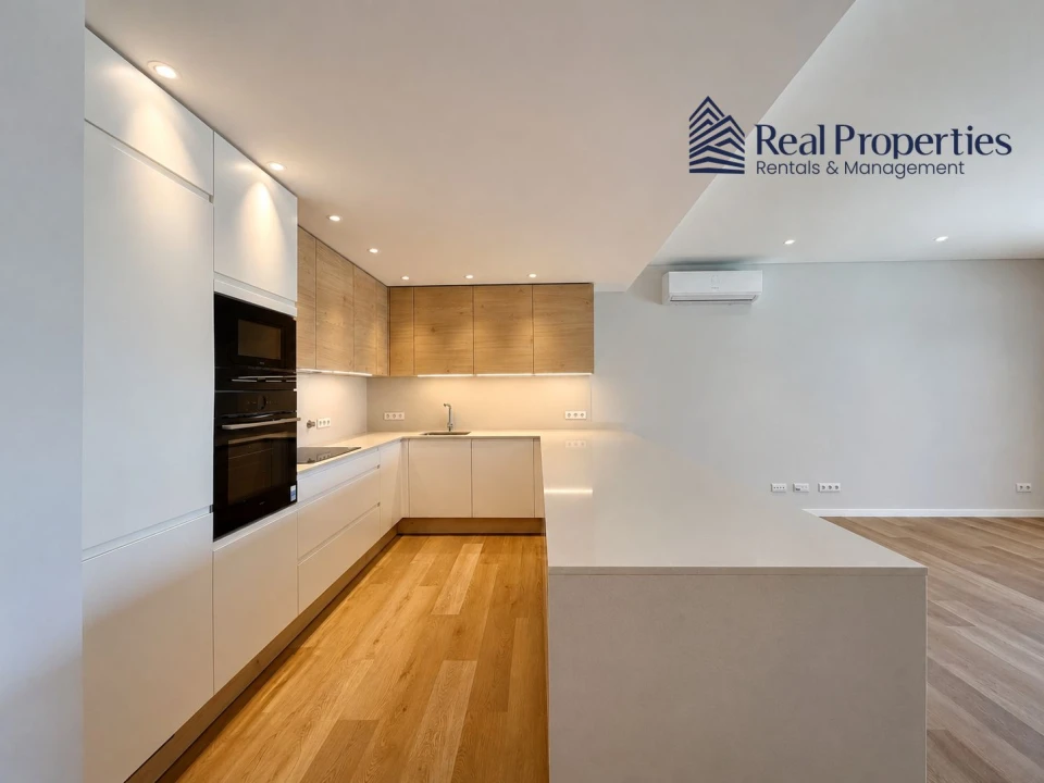 Apartamento T2 para Venda em Quarteira Foto 6