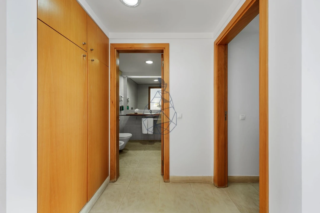 Apartamento T1 para Venda em Portimão Foto 5