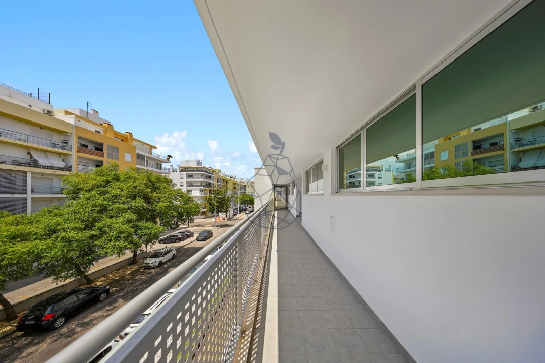 Apartamento T1 para Venda em Portimão Foto 33