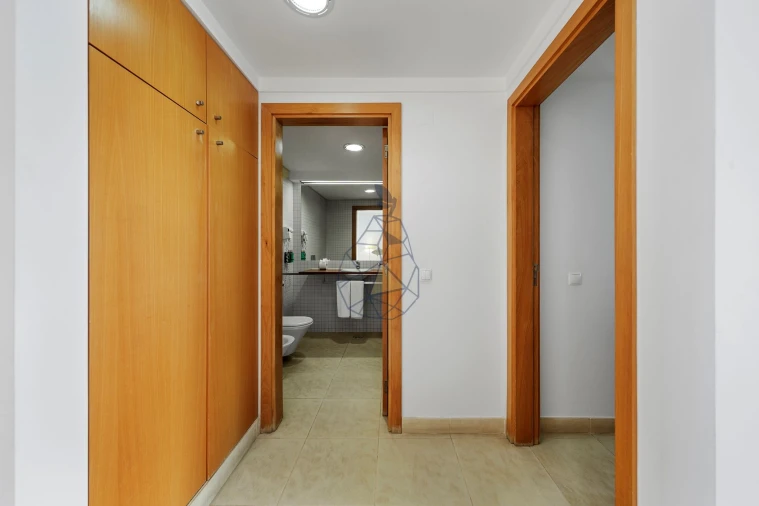 Apartamento T1 para Venda em Portimão Foto 5