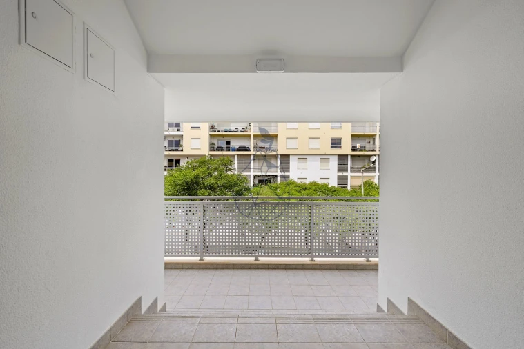 Apartamento T1 para Venda em Portimão Foto 30