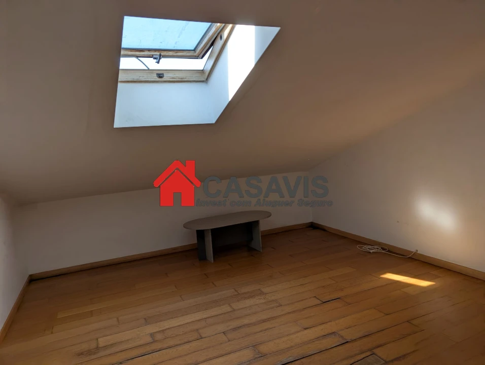 Apartamento T2 para Venda em Viseu Foto 20