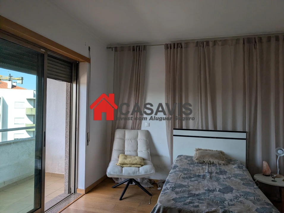 Apartamento T2 para Venda em Viseu Foto 12