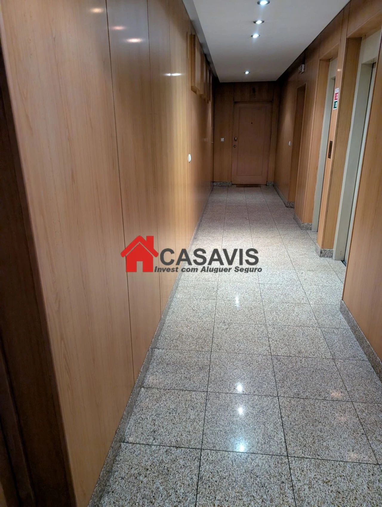 Apartamento T2 para Venda em Viseu Foto 2