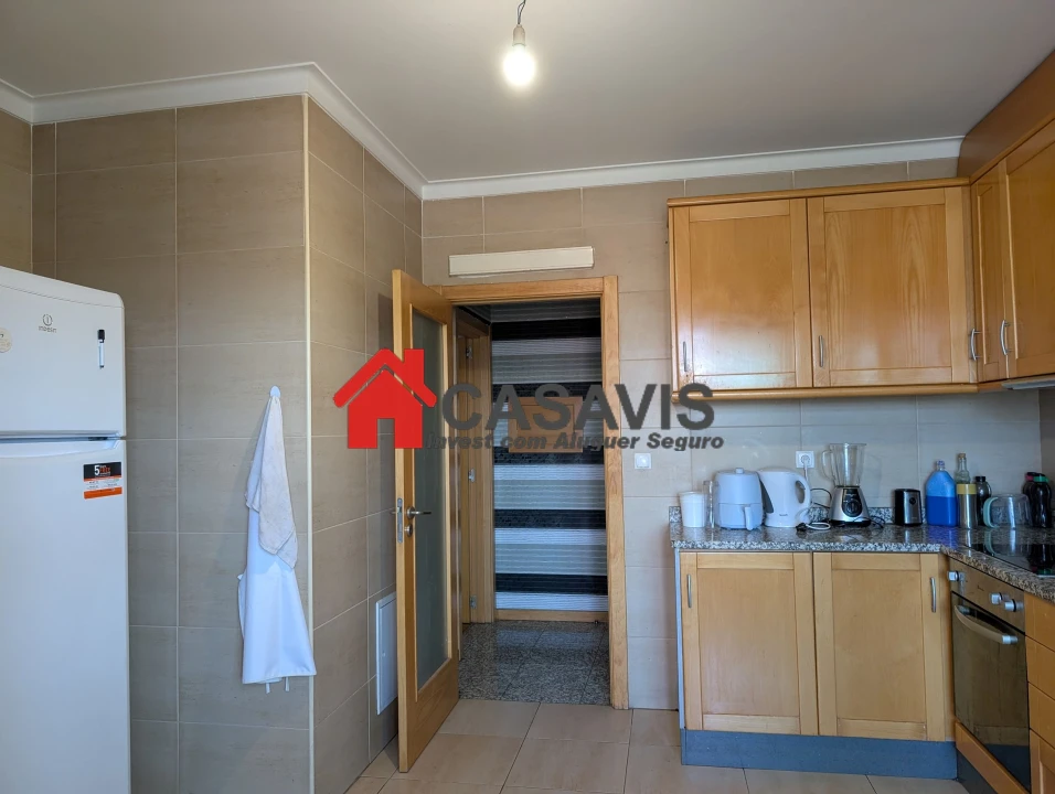 Apartamento T2 para Venda em Viseu Foto 7