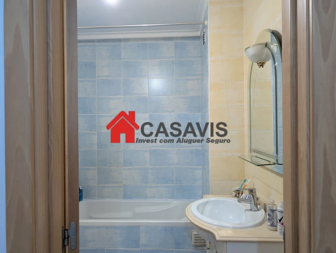 Apartamento T2 para Venda em Viseu Foto 15