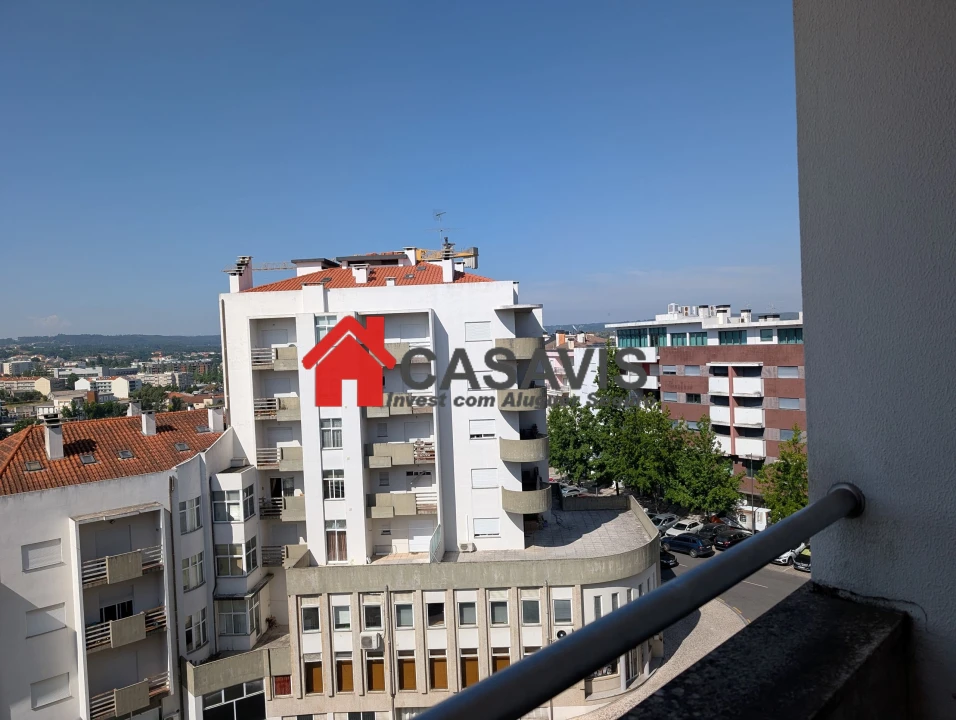 Apartamento T2 para Venda em Viseu Foto 14