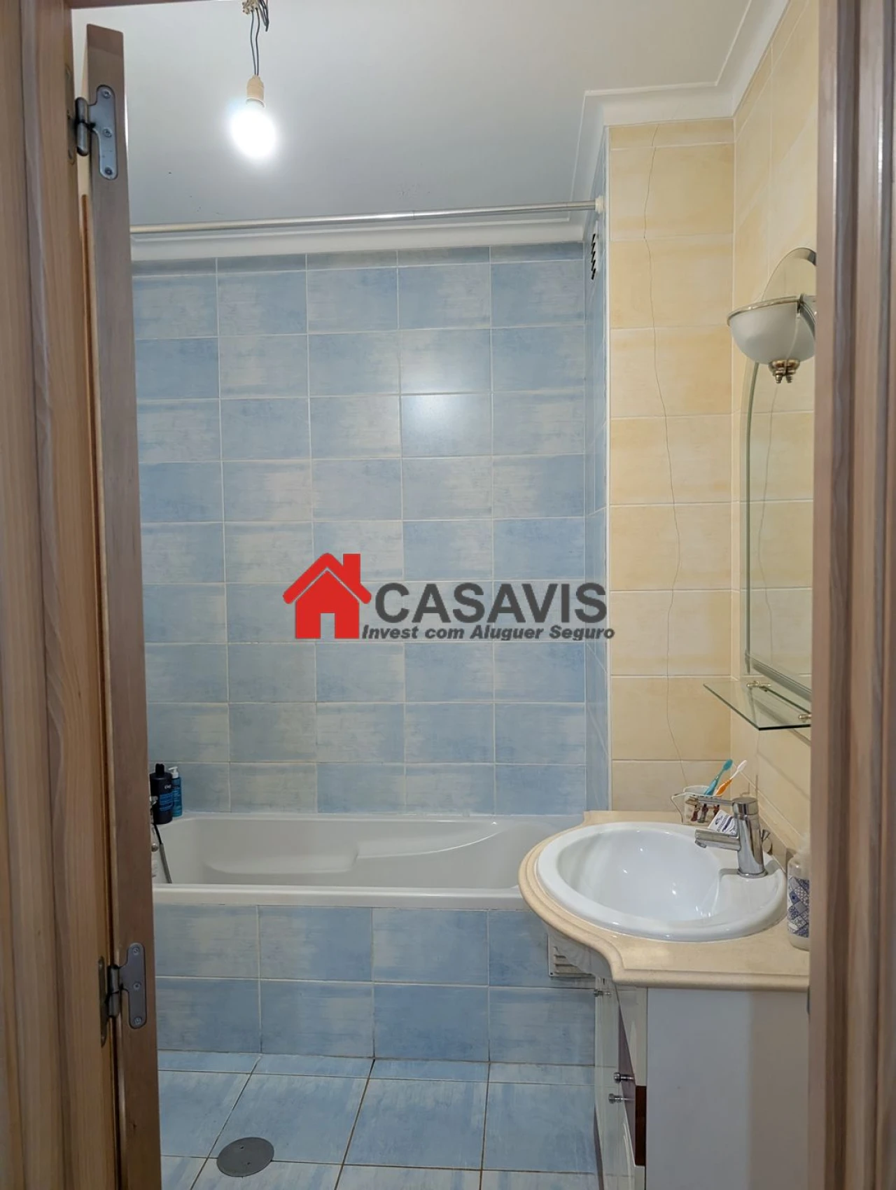 Apartamento T2 para Venda em Viseu Foto 16