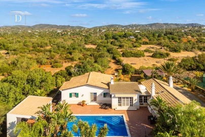 Moradia T3 para Venda em Faro (Sé e São Pedro)