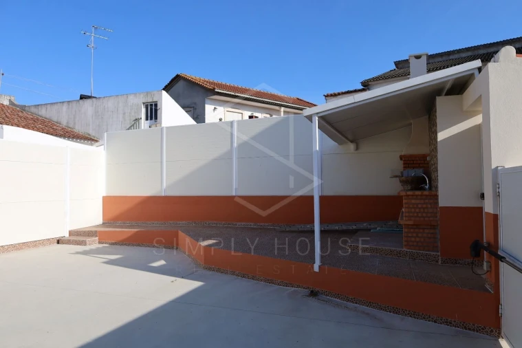 Moradia T3 para Venda em Benedita Foto 10