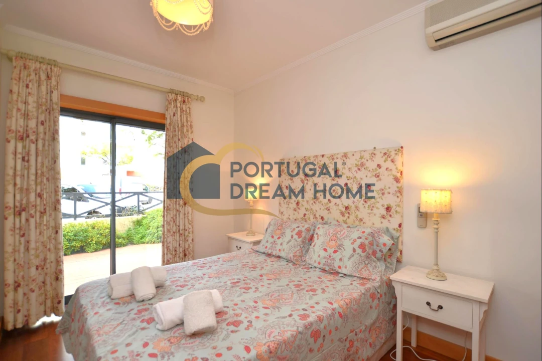 Apartamento T2 para Venda em Albufeira e Olhos de Água Foto 10