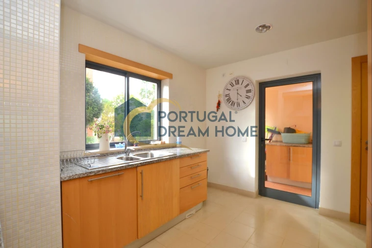 Apartamento T2 para Venda em Albufeira e Olhos de Água Foto 6